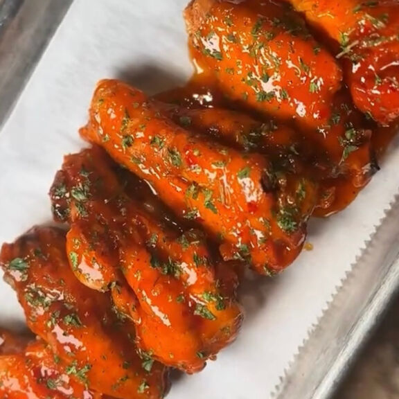 24 Bone-In Wings